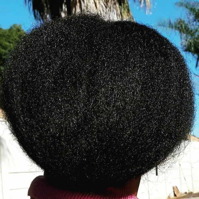 Detangling natural hair is important for hair growth